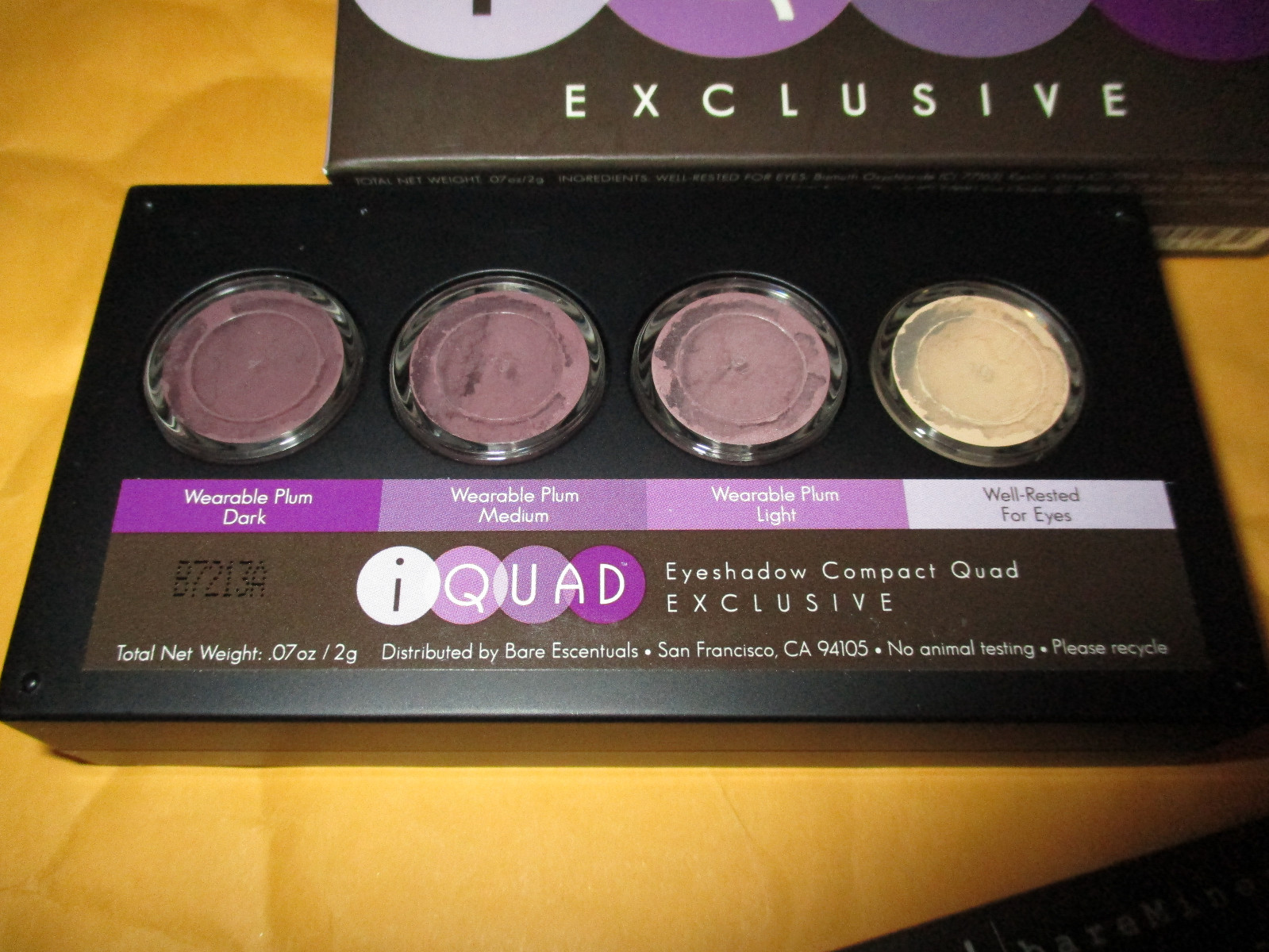 Bare Minerals IQUAD Eyeshadow Compact Quad - Meet The Plums