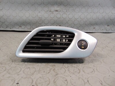 Bocchetta aria laterale destra RENAULT SCENIC X-MOD 2009 1012127