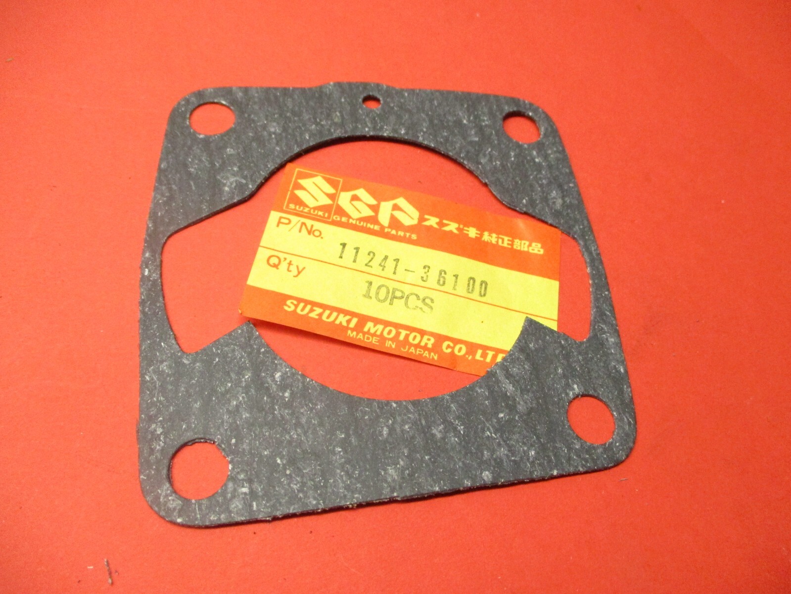 NOS NEW OEM ORIGINAL SUZUKI GT185 CYLINDER GASKET 11241