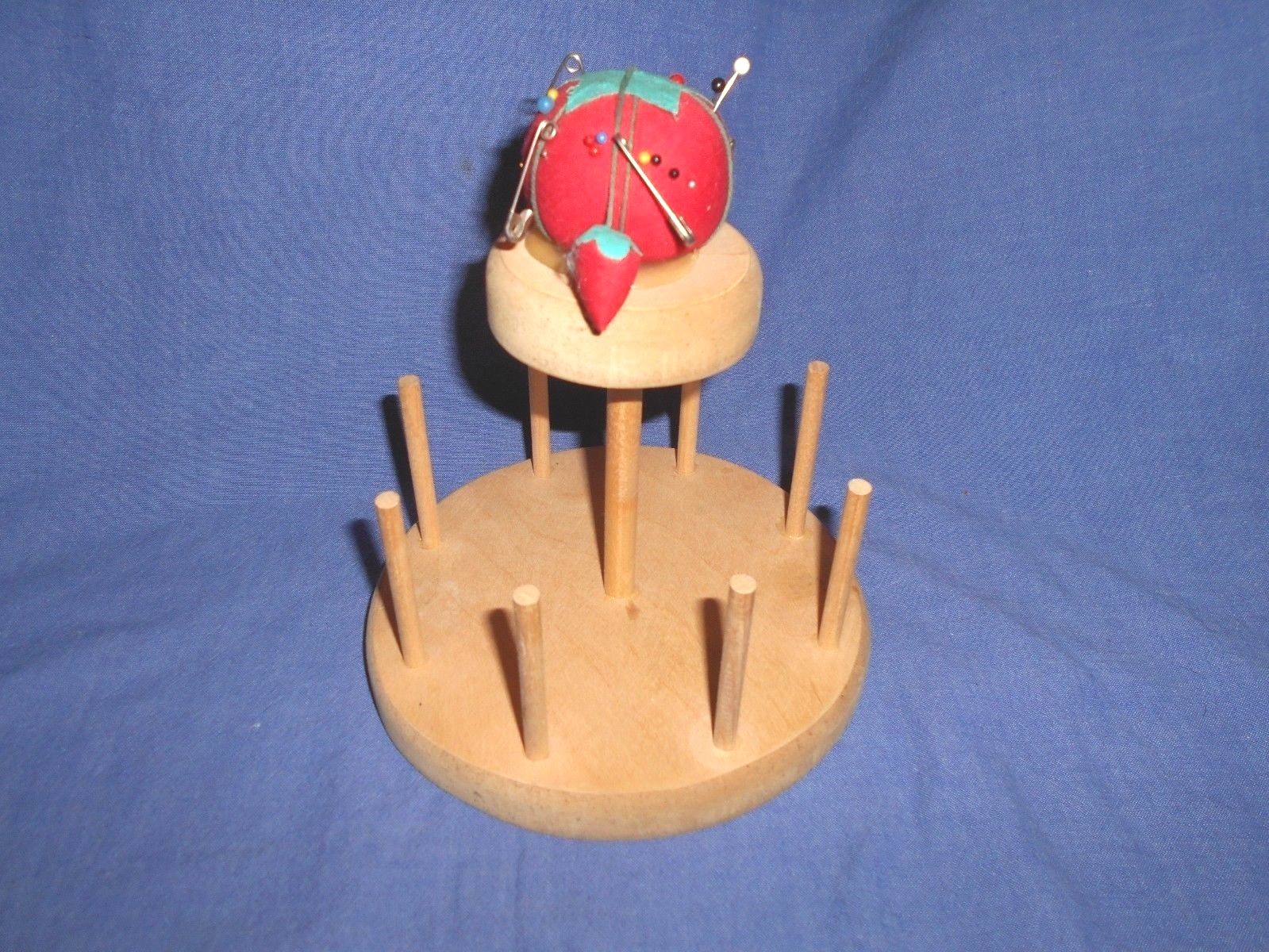 VINTAGE WOODED SEWING THREAD HOLDER PIN CUSHION