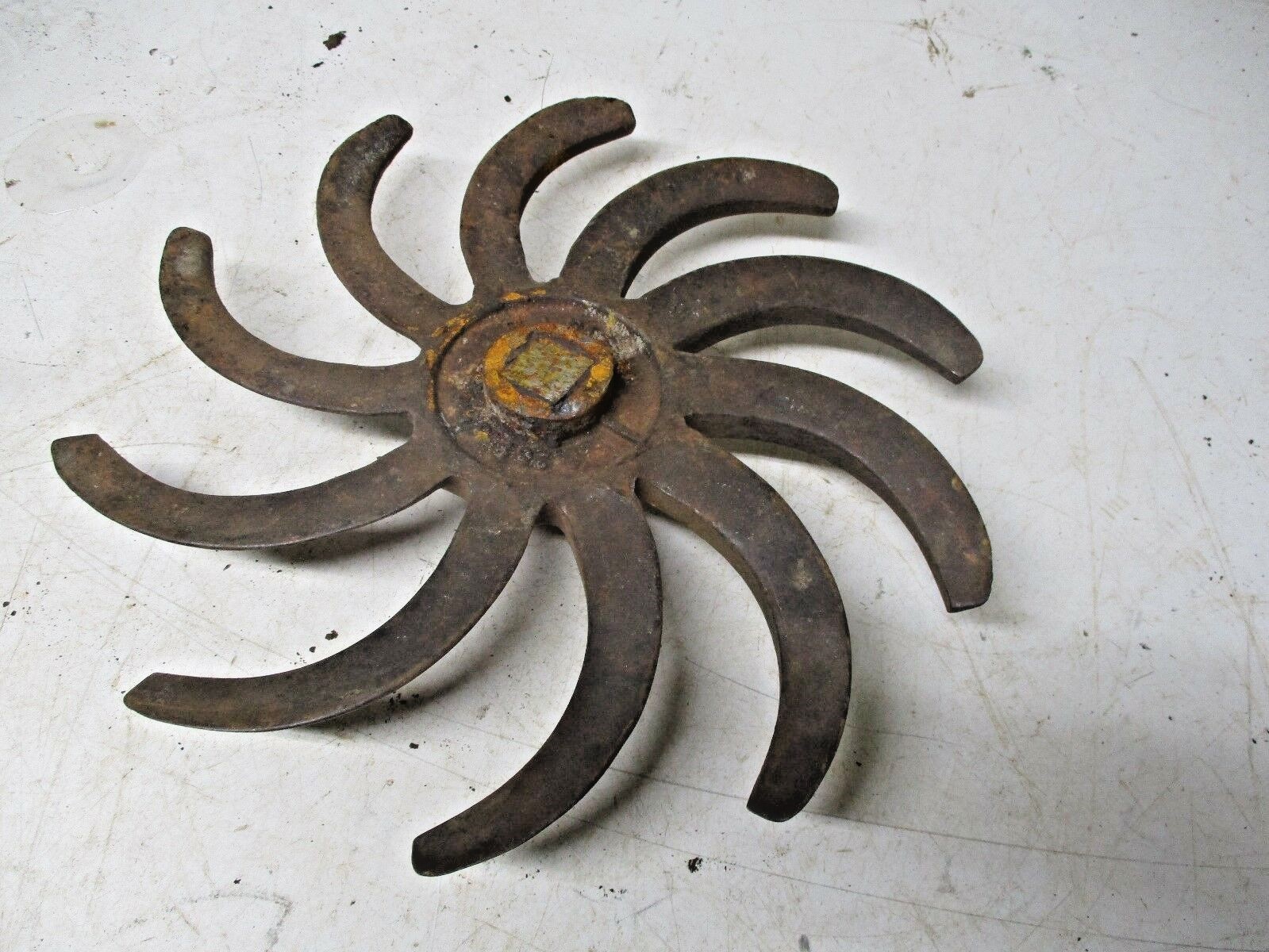 Old Cast Iron Rotary Hoe Spiked Wheel for Garden Flower Yard Art