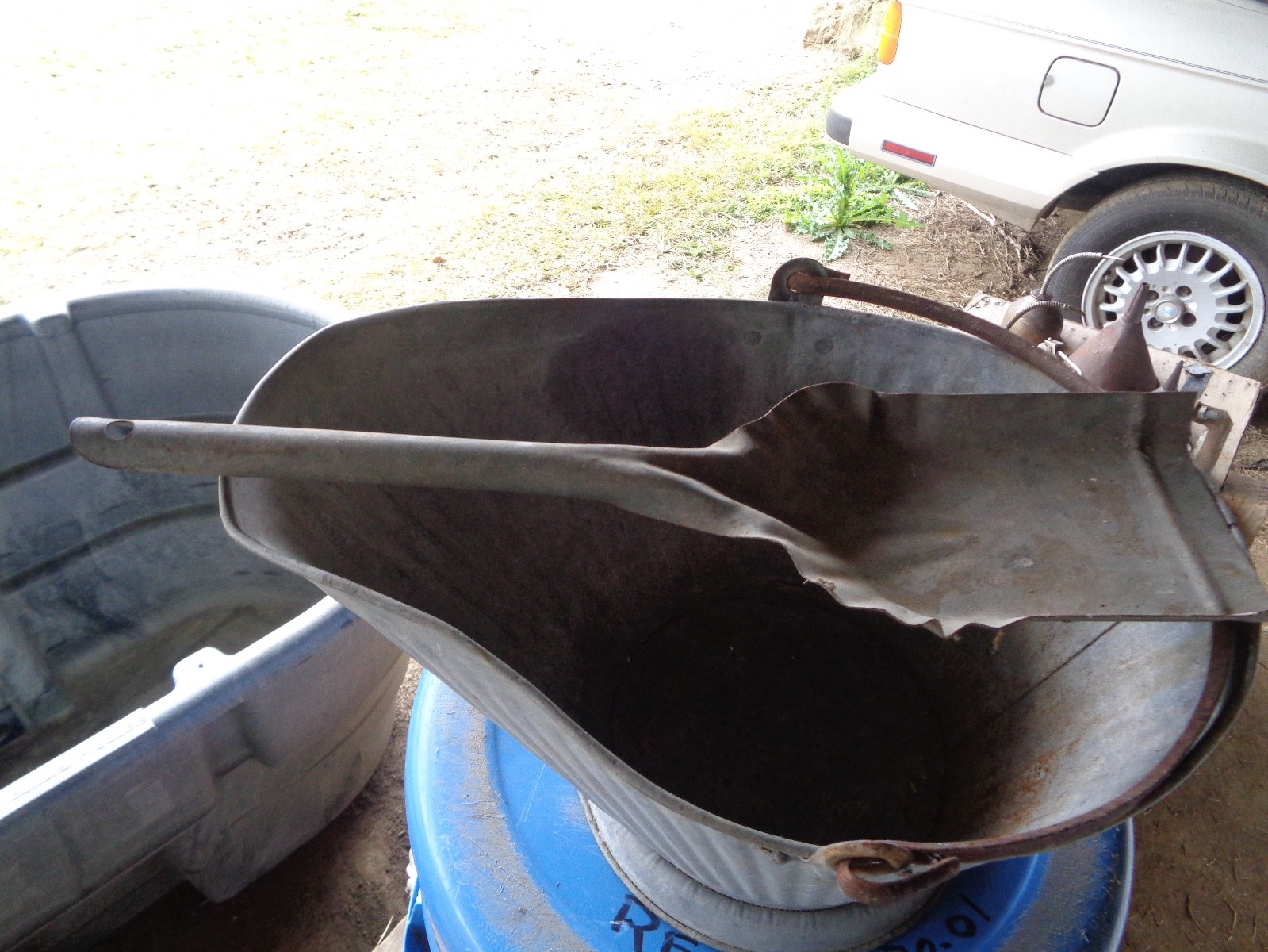 Coal/Ash Bucket and Shovel Mint