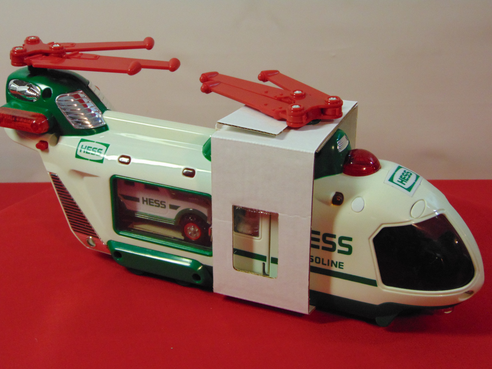 HESS HELICOPTER WITH MOTORCYCLE AND CRUISER NIB