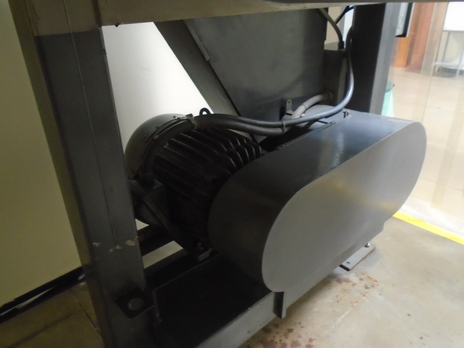 Ribbon Blender (approx 125 Cubic Feet, 240 Volt)