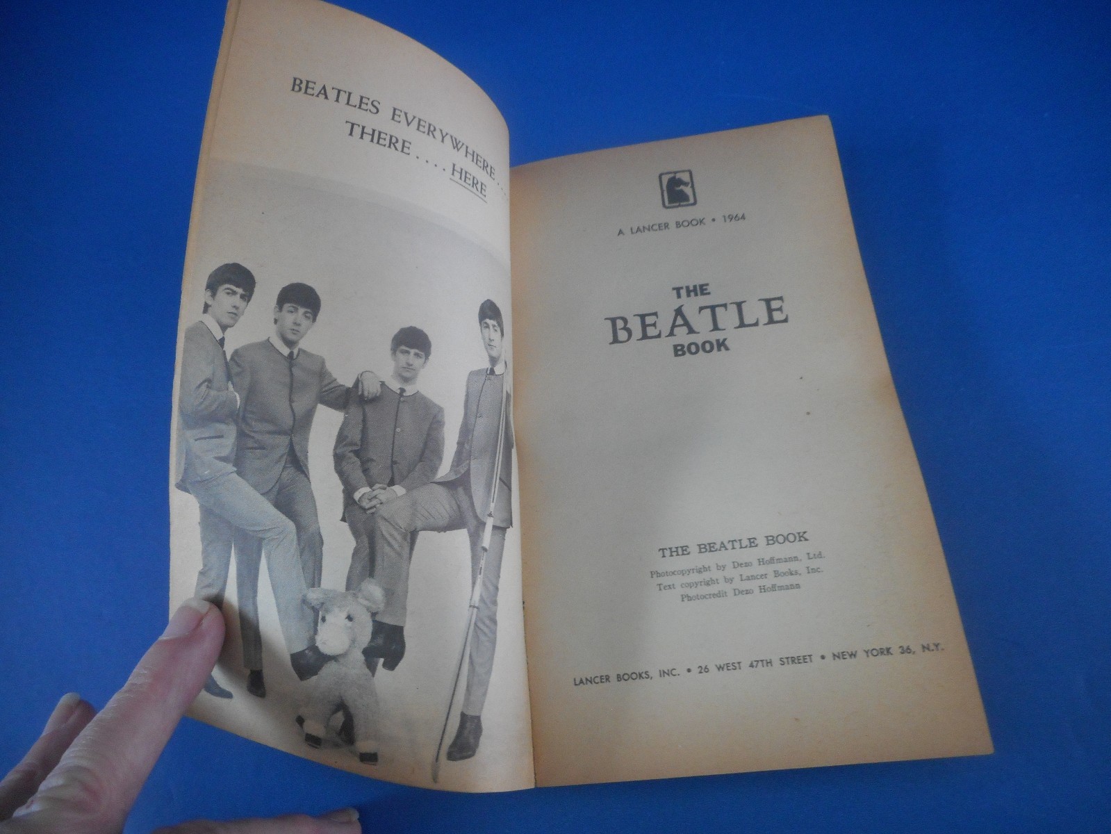 1964 