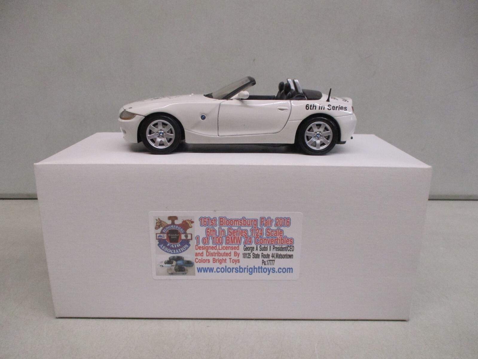 BMW Z4　ミニカー Welly BMW Z4 Roadster E85 Gray 1:60 1:64 Scales 3 Inch