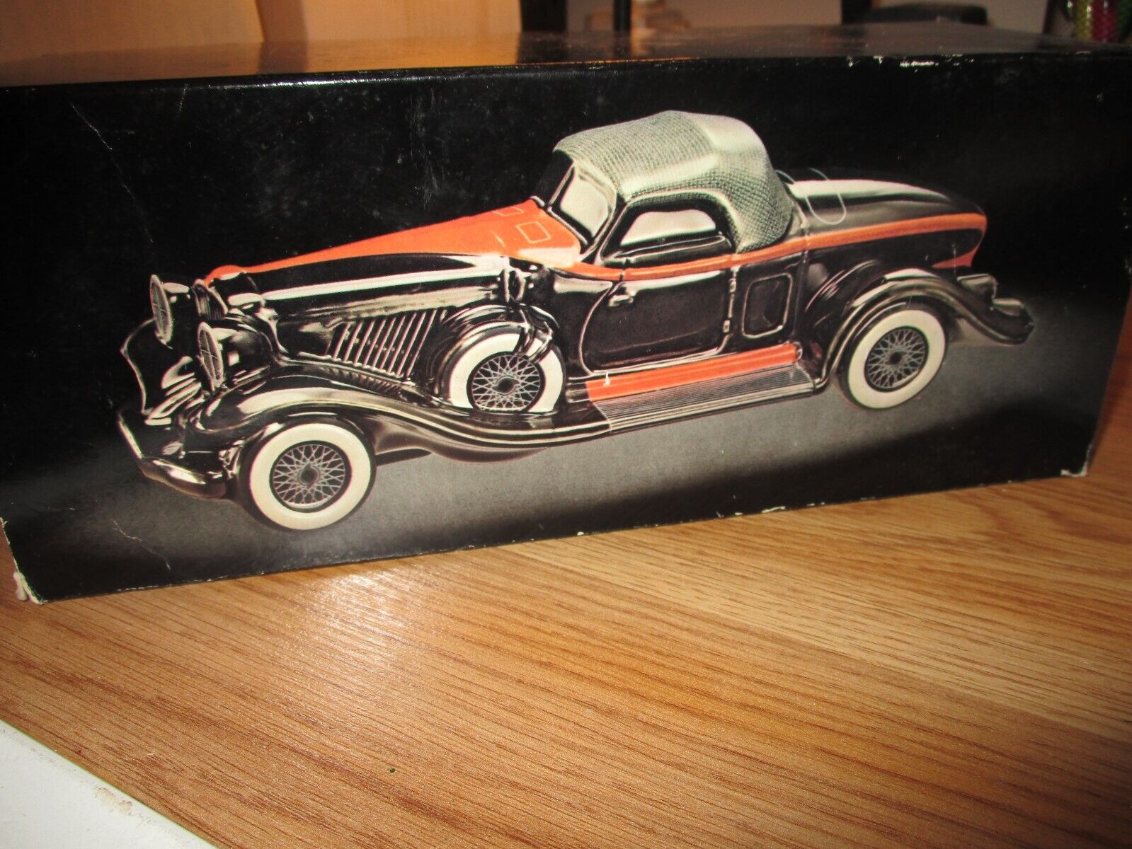 VINTAGE Avon Black Red 1932 Auburn Boattail Speedster
