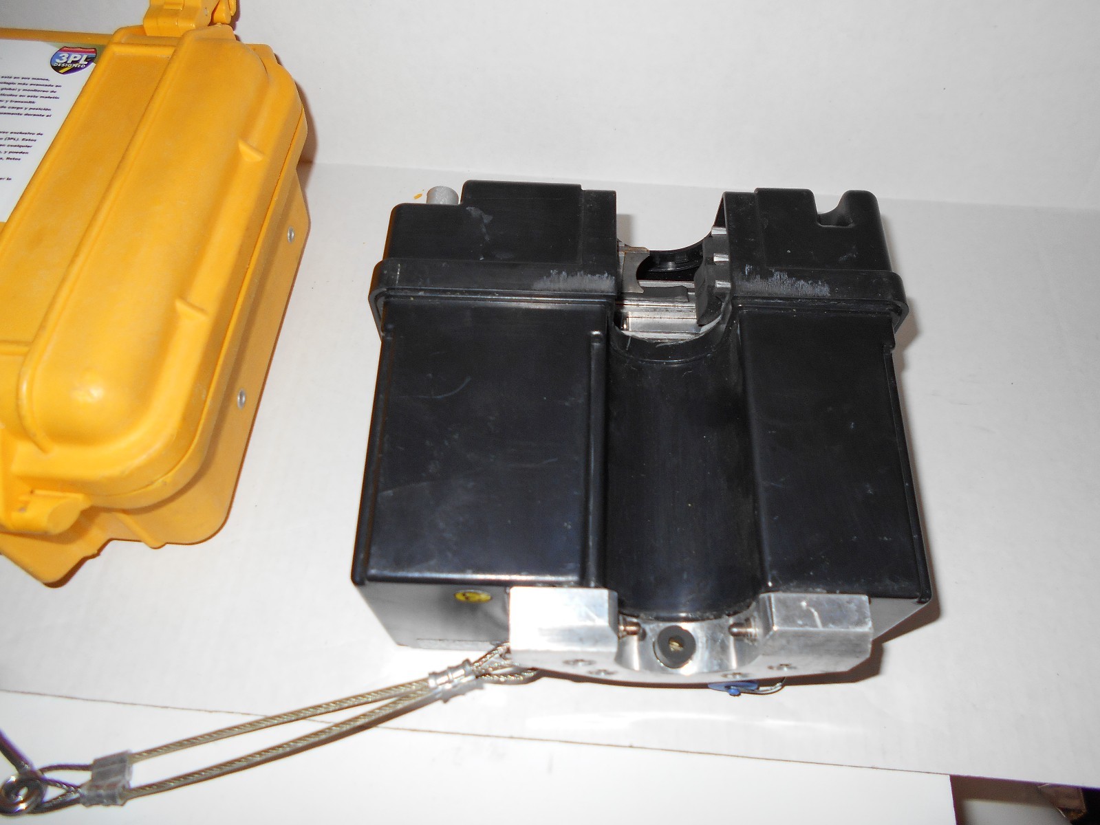 LOCUS TRAXX SmartTraxx 3PL Designed Portable GPS Unit Monitoring Tracking AS IS
