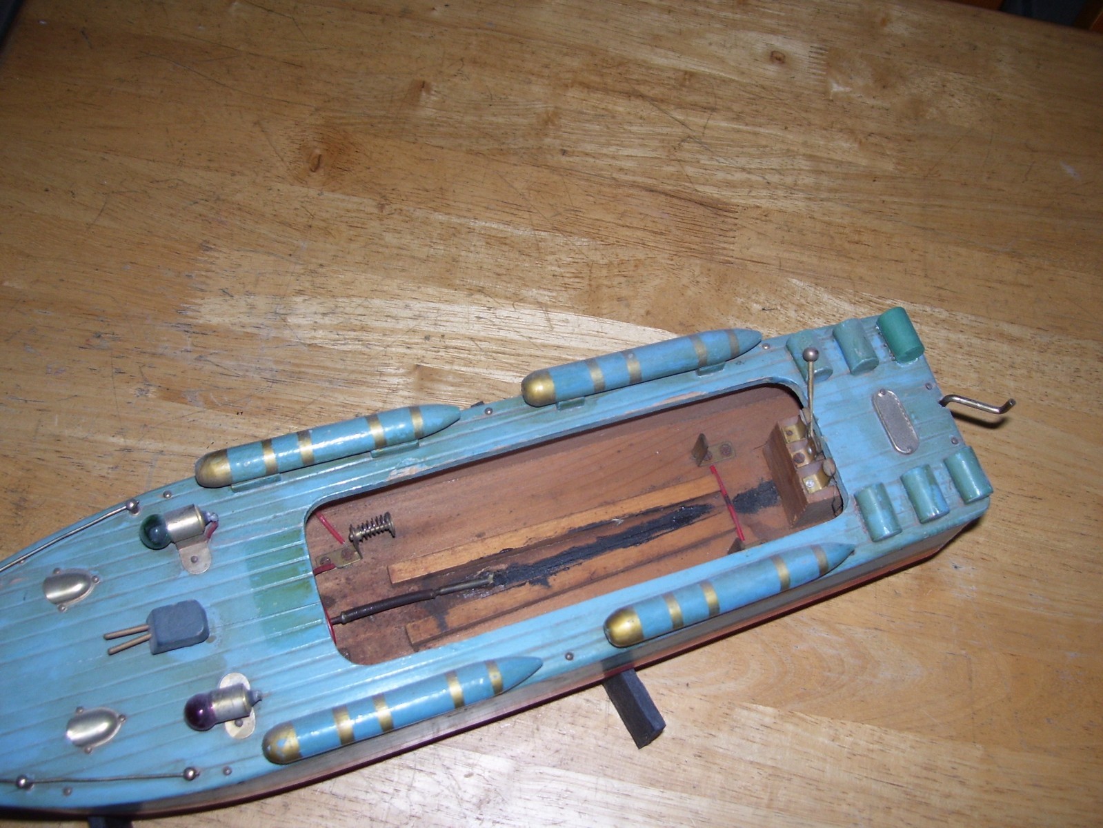ITO Battle Ship TMY Motor Wooden Destroyer Pond Boat PT US Navy Battery Operated