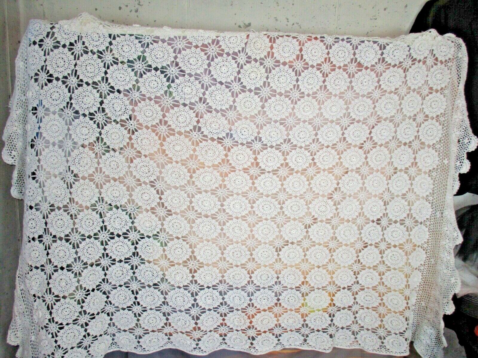 vintage crochet bed topper coverlet 84