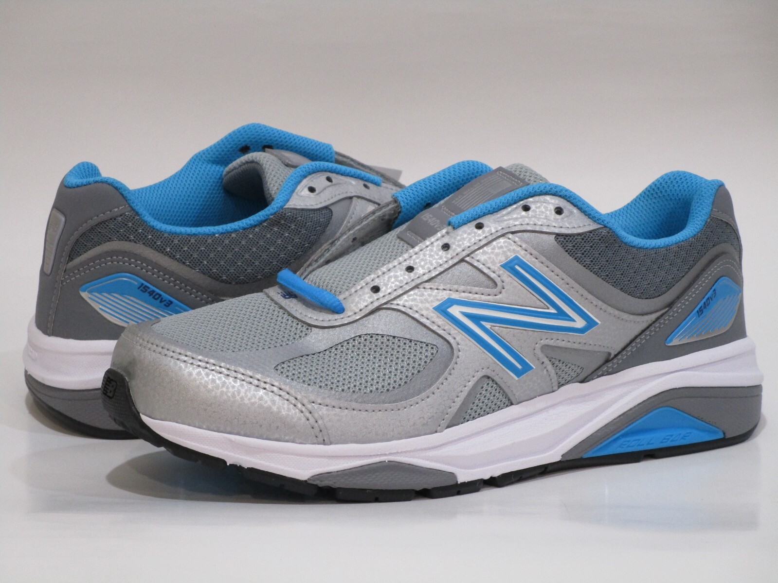 [SALE!!] ★  Rhean★ スニーカー New Balance 5740 Sneakers, Size 44 EU