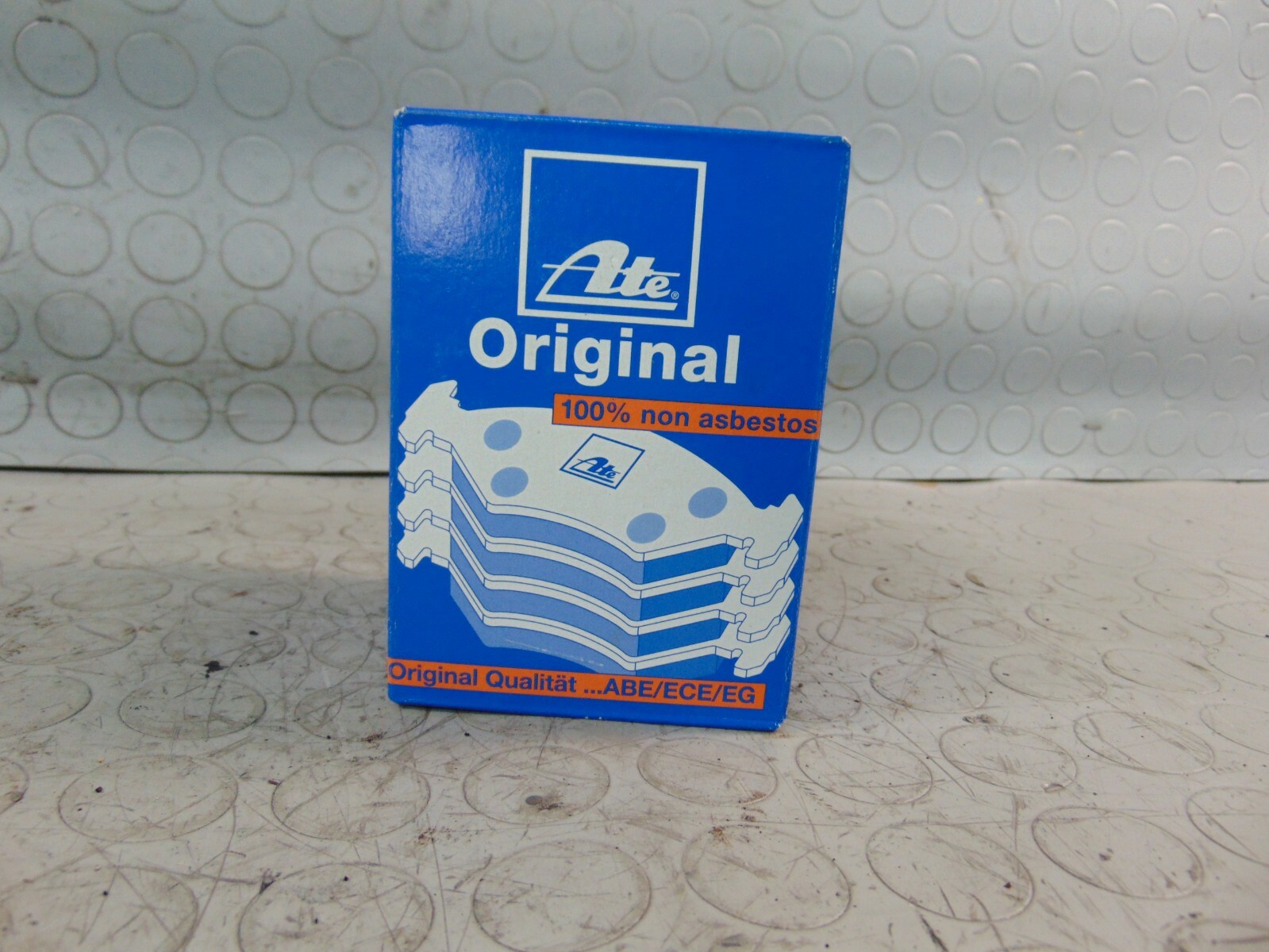 Pastiglie freno posteriori RENAULT 13046028452