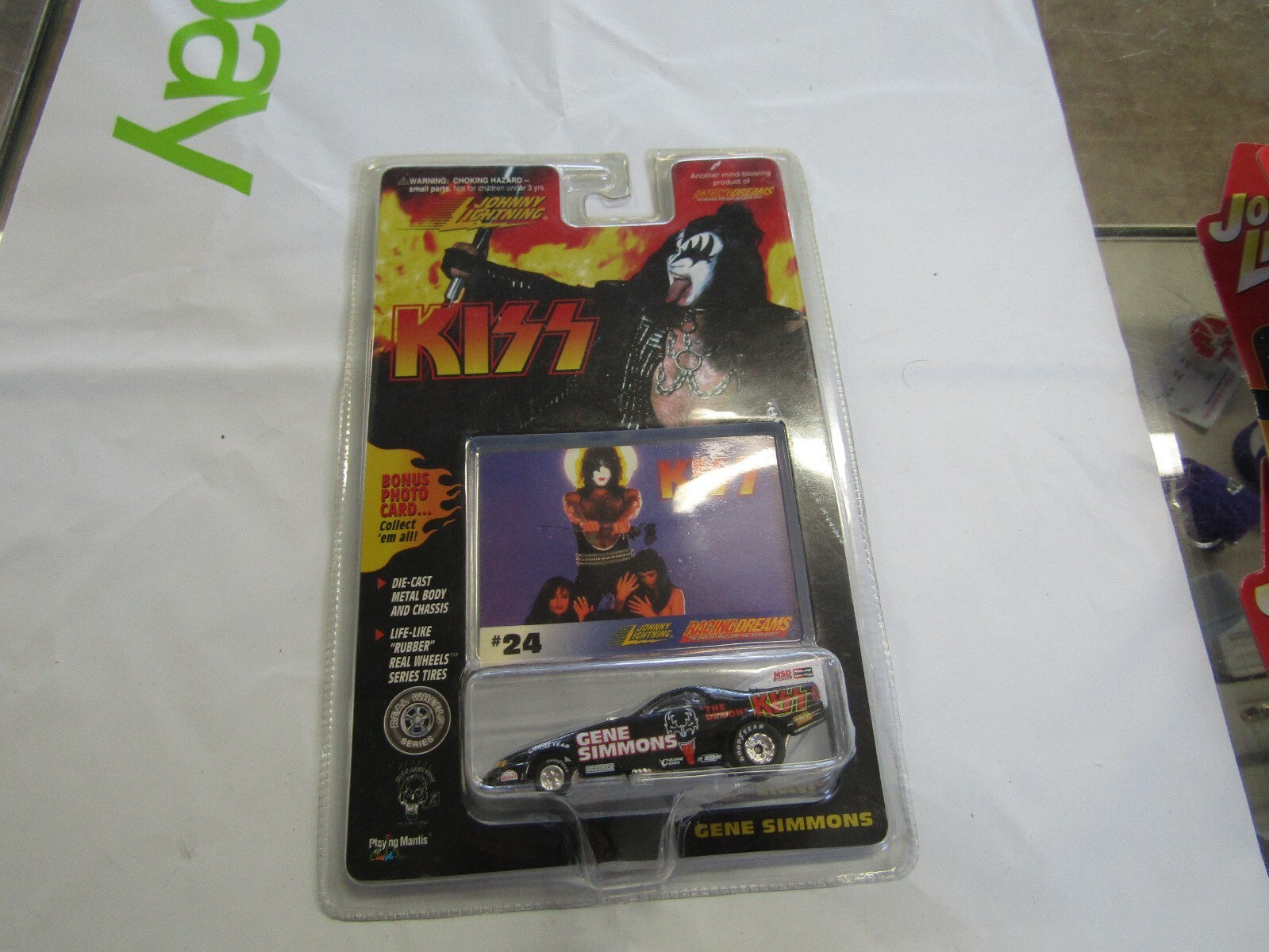 1997 johnny lightning kiss #24 gene simmons w/ Card item