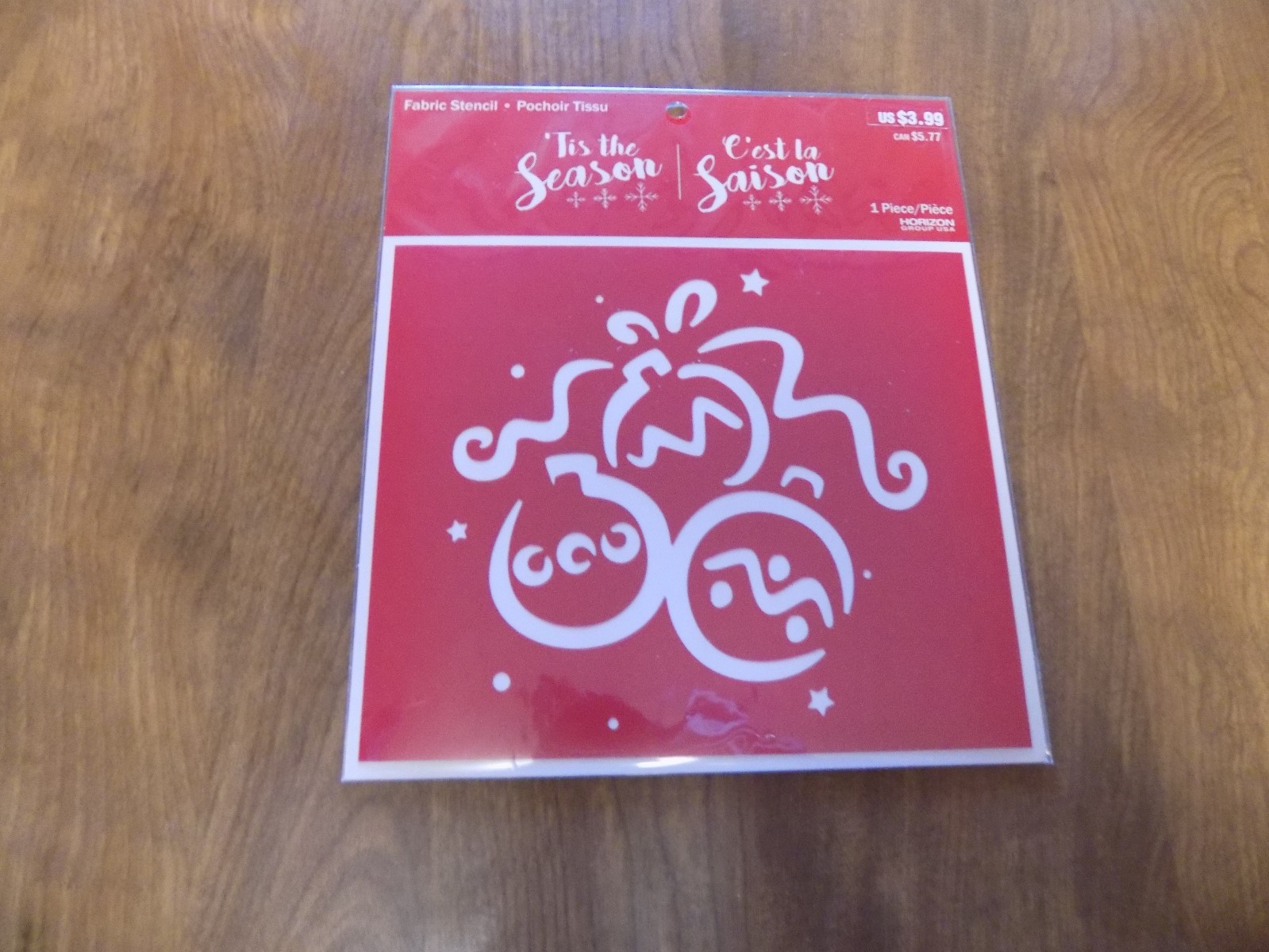 New 5 Pkgs. Fabric Stencils- Christmas Star, Wreath, Bow, Santa Hat, Ornaments