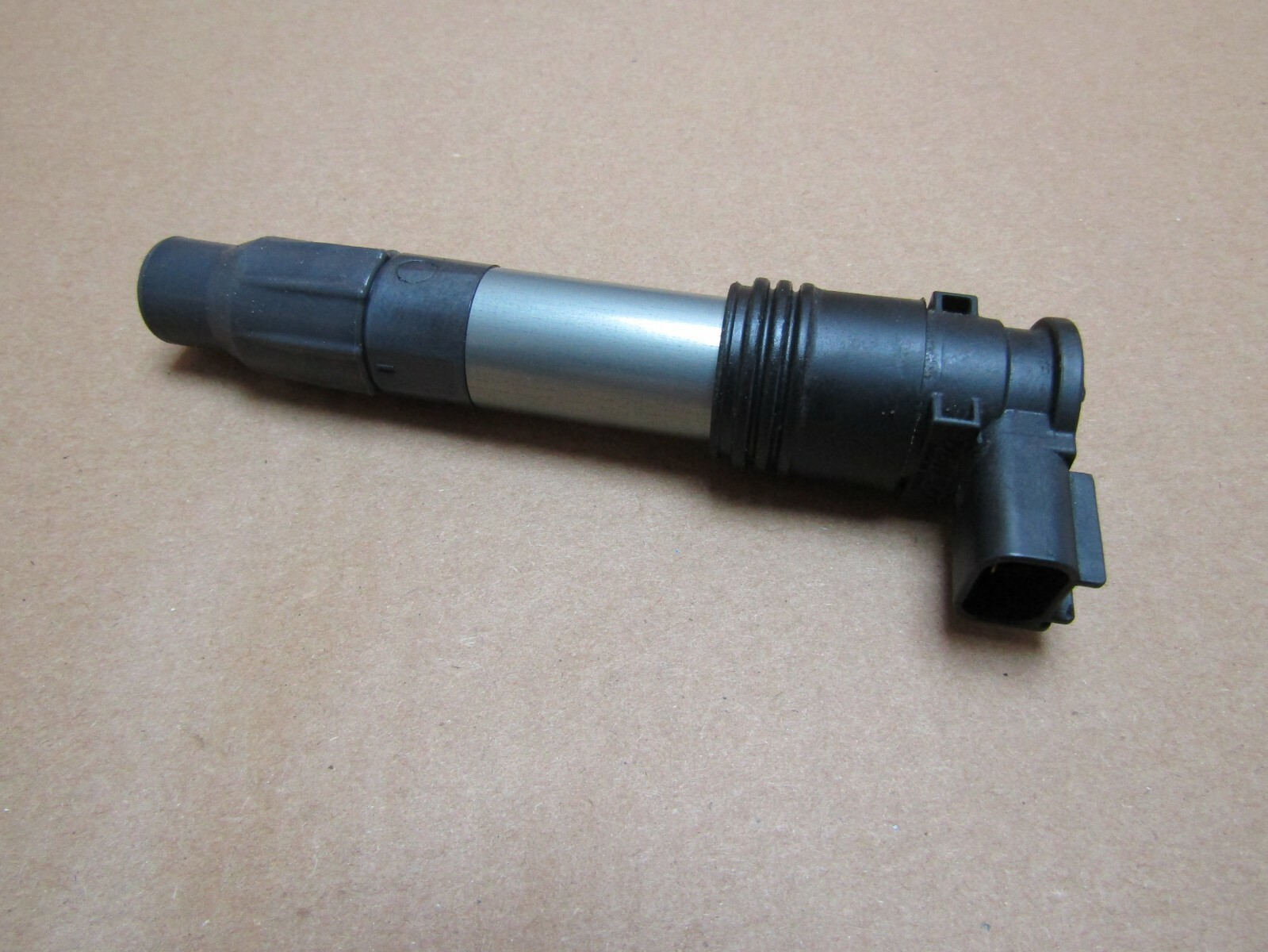 プール Sudzendf 2-Piece Dark Gray Wicker Outdoor Chaise Lounge with Dark