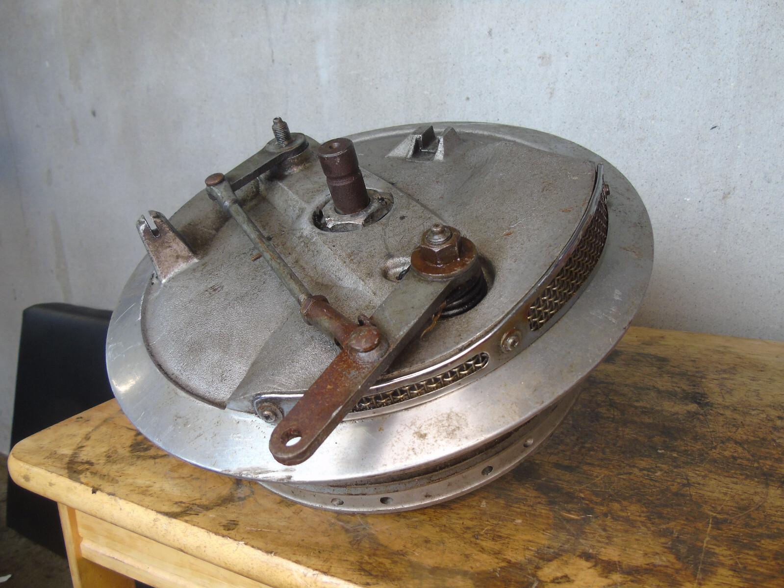 Triumph Bsa 8 Inch Twin Leading Shoe Front Brake Plate Hub