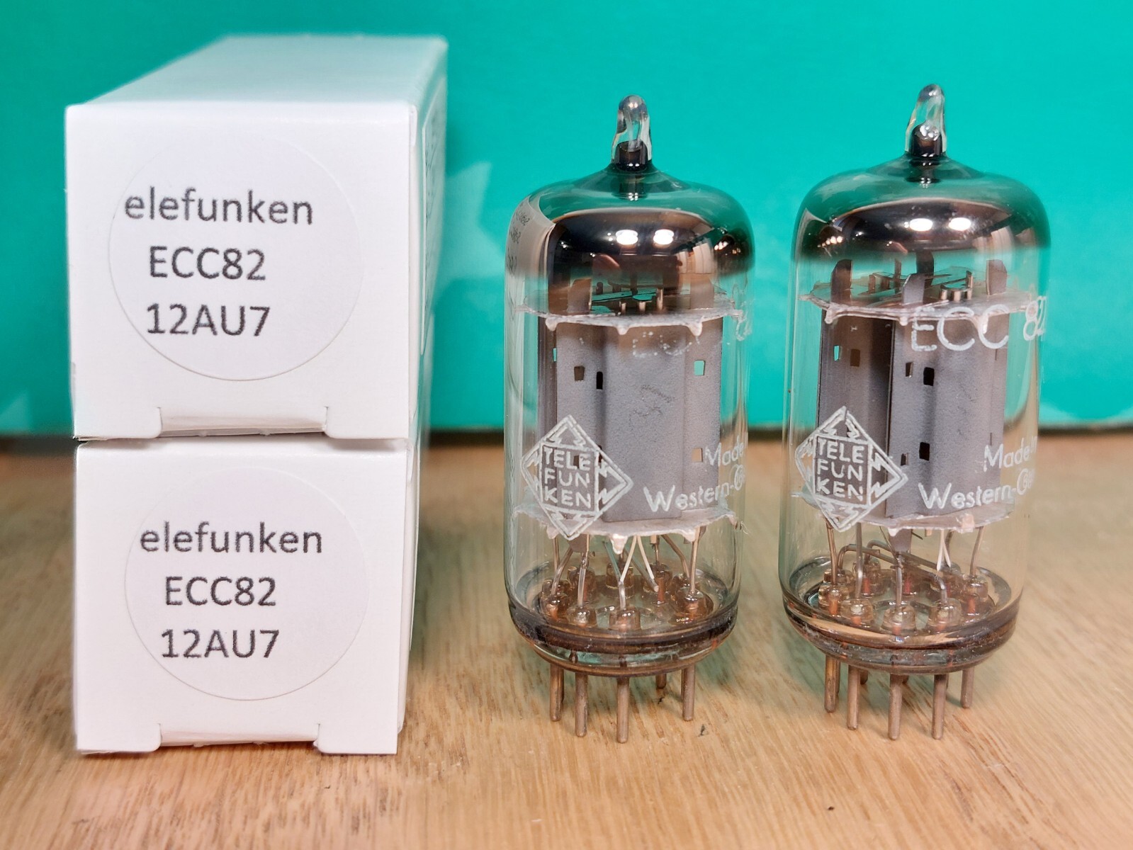 TELEFUNKEN ECC83/12AX7 ECC82 ダイヤマーク 真空管 TELEFUNKEN ECC83/12AX7 ECC82 ダイヤマーク 真空管 TELEFUNKEN ECC83