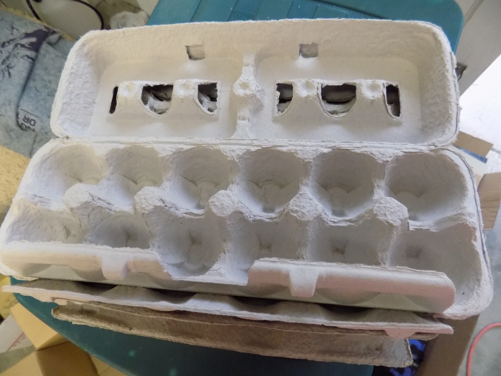 14 EGG PAPER CARTONS 12 CT EGGS various brands - clean Look New