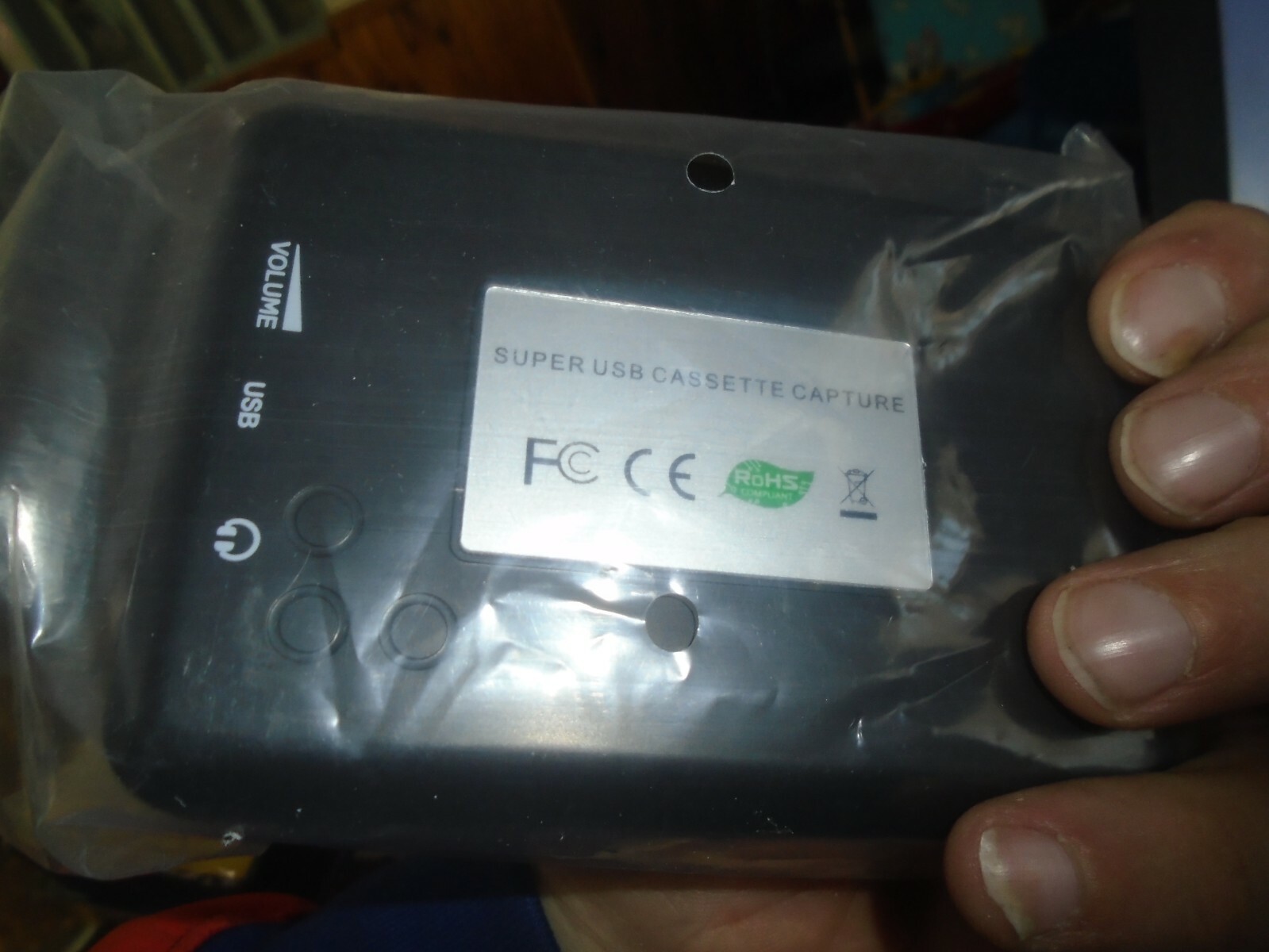 Reshow Cassette Player Portable Tape Player Captures MP3 Audio Music via USB NEW