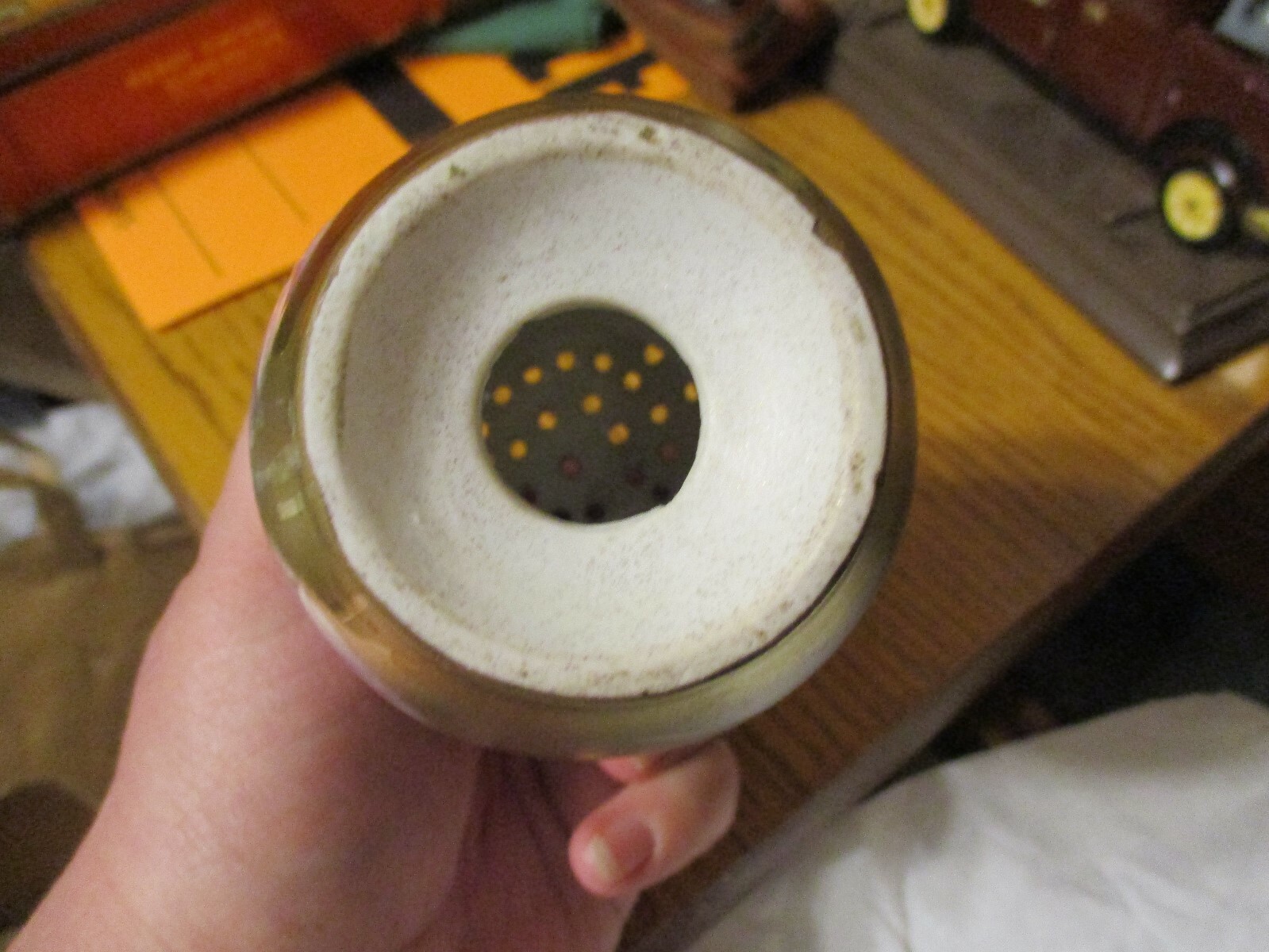 ANTIQUE VINTAGE HANDPAINTED GOLD PURPLE PANSY SUGAR SHAKER MUFFINEER HATPIN HOLD