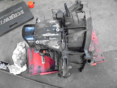 VOLVO S40 V40 GEAR BOX 97-2004 RENAULT STYLE GEARBOX JC SERIES 1.8 1.6