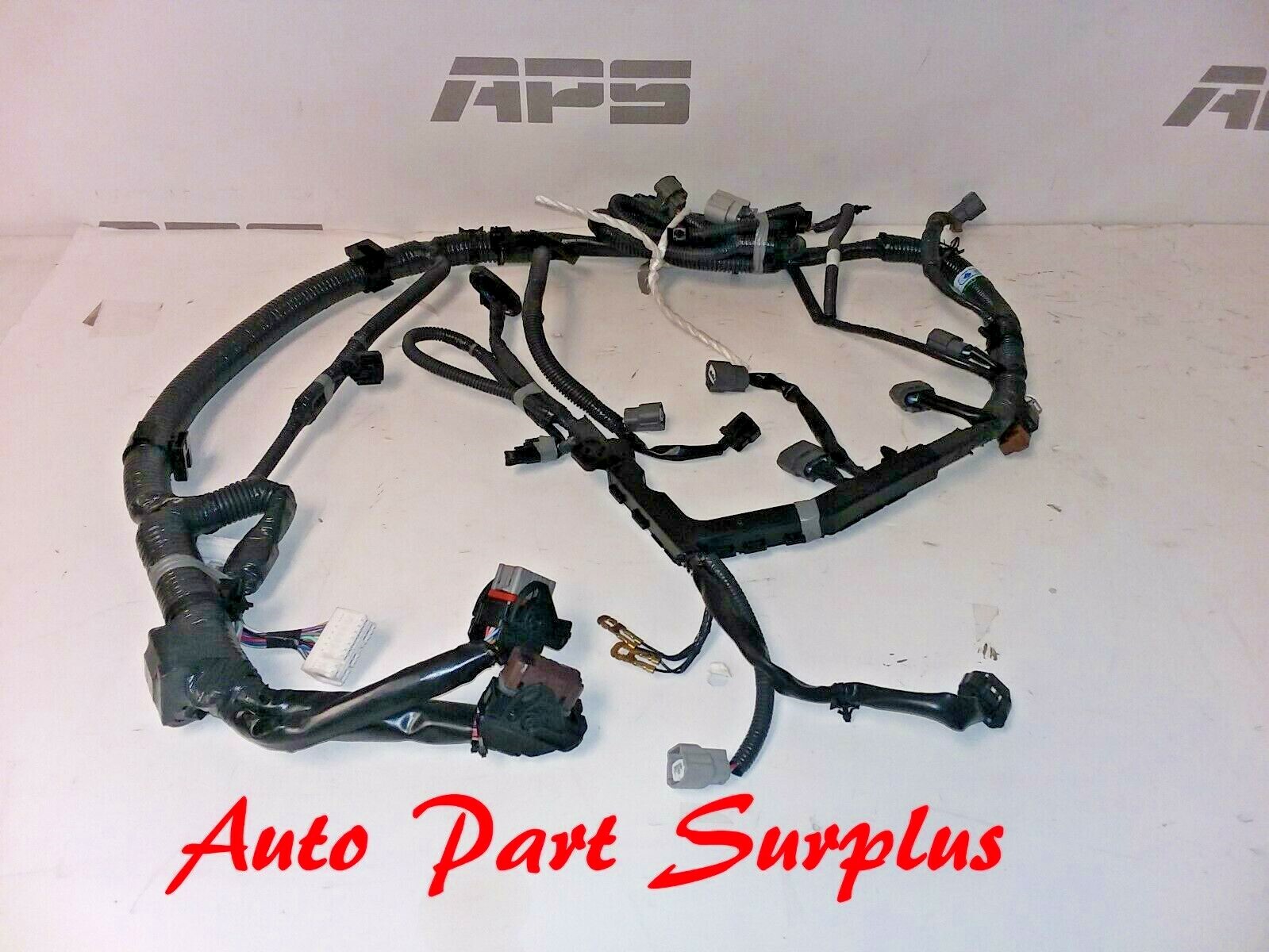 ニン Amazon.com: RAREELECTRICAL New Alternator Compatible With