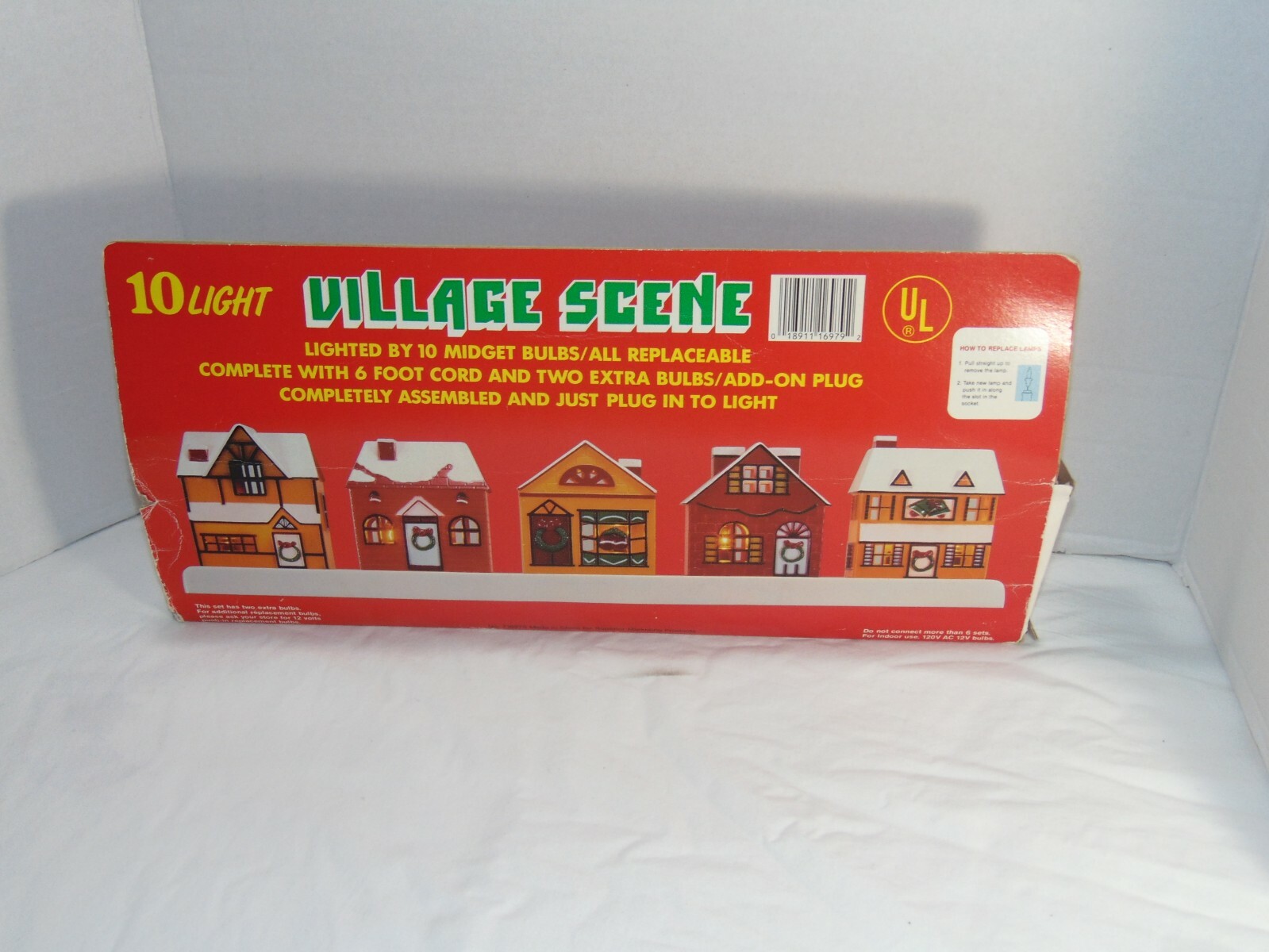 Vintage Mantle Village Scene Plastic House Christmas 10 Light Set Hong Kong 1988