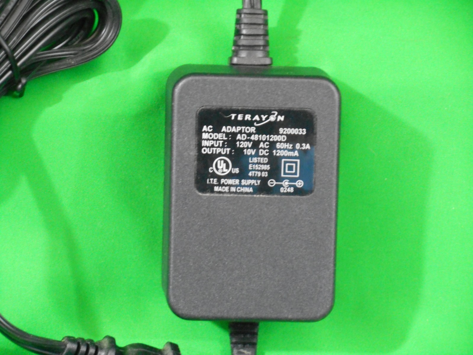 TERAYON HEAVY DUTY AC TO DC ADAPTER MODEL AD-48101200D POWER OUTPUT 10V (1200mA)