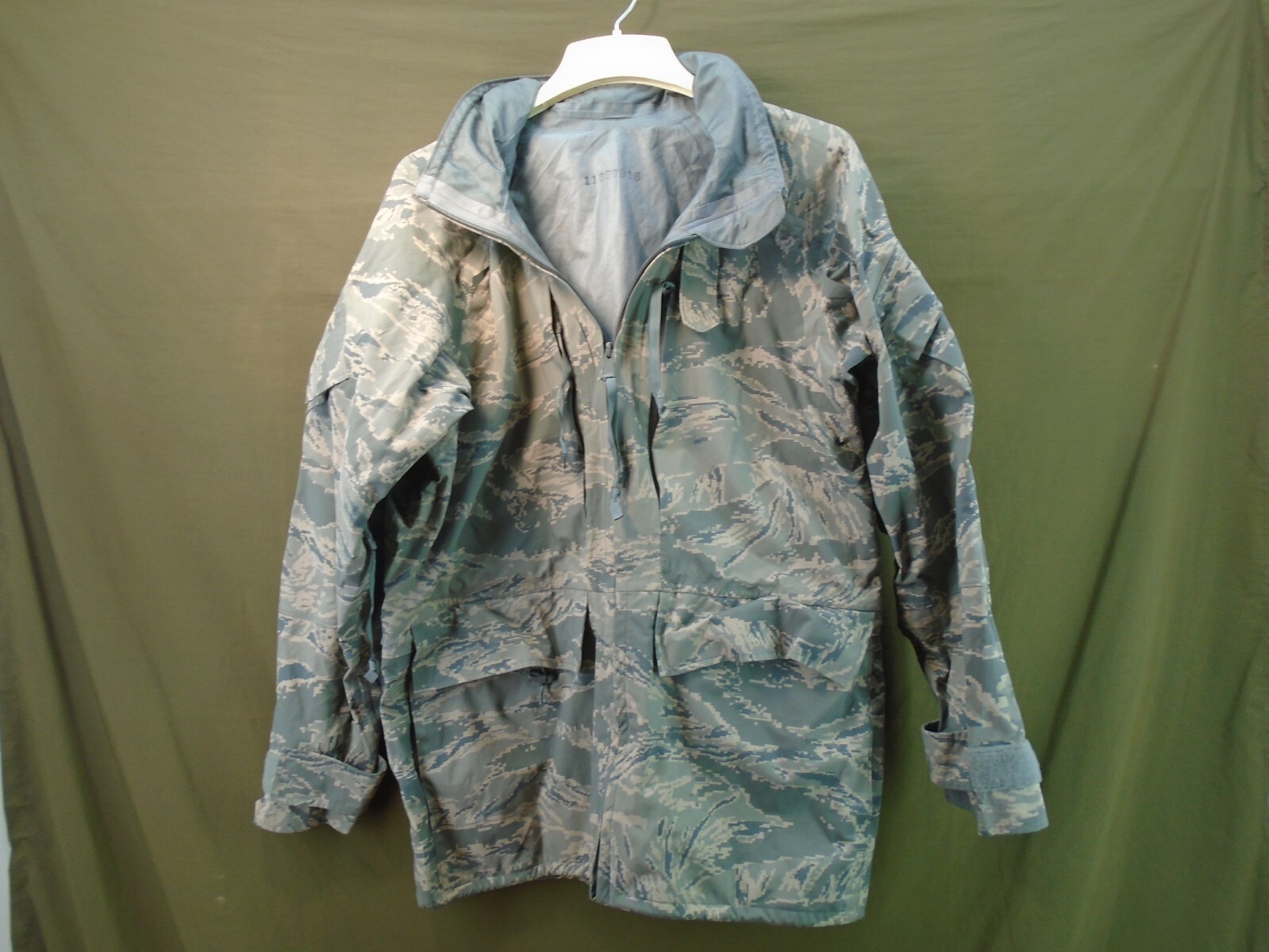 US Military Air Force GoreTex Parka Medium Regular APEC