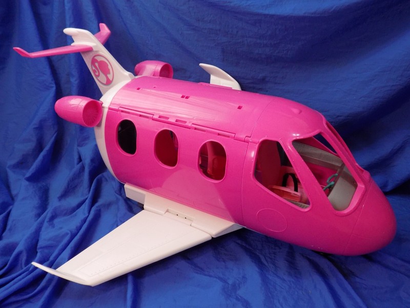 Barbie DREAM PLANE JET AIRPLANE w/ 3 Seats & Luggage