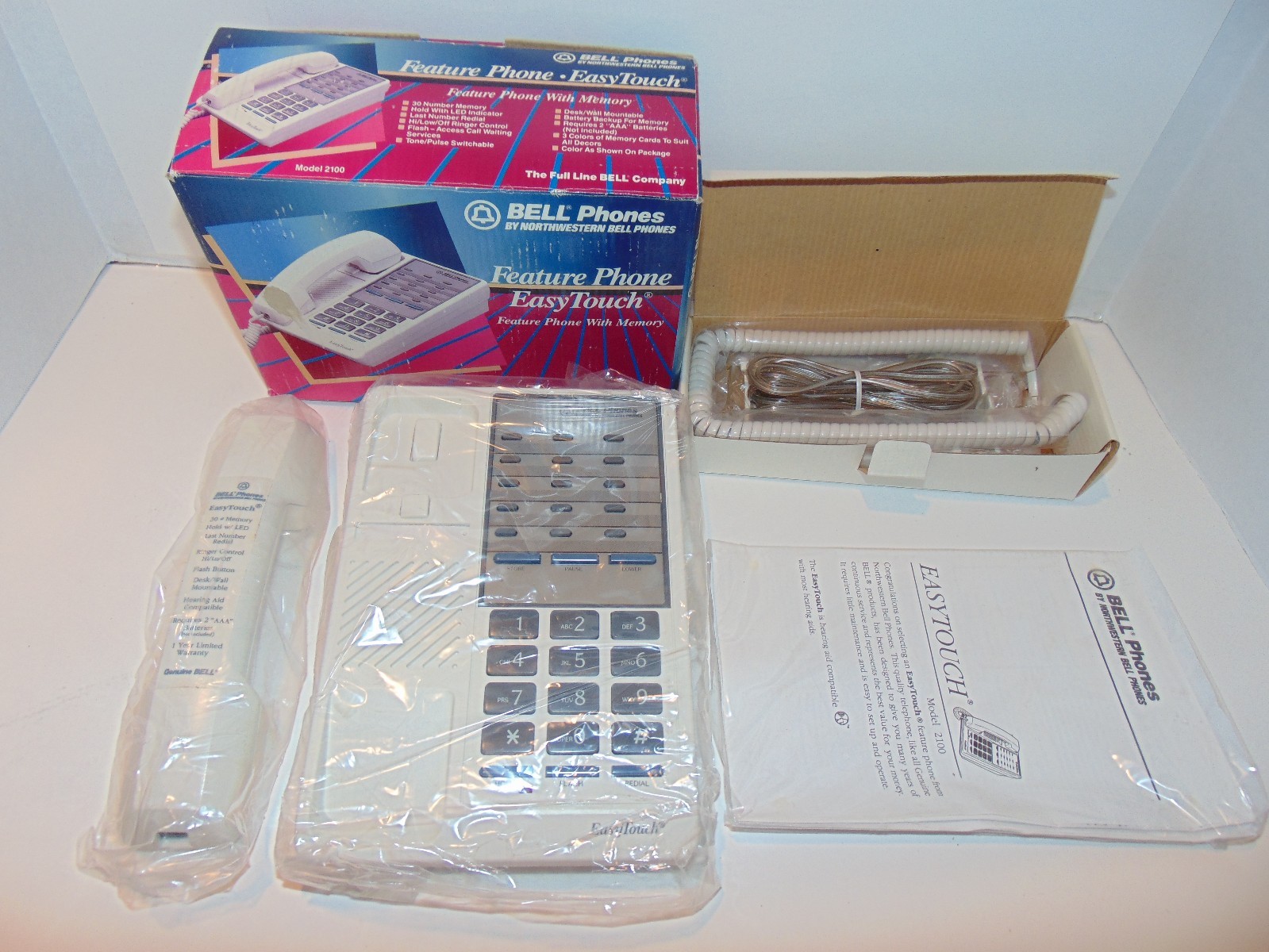 Bell Feature Phone EasyTouch With 30 number Memory Model: 2100 BRAND NEW!