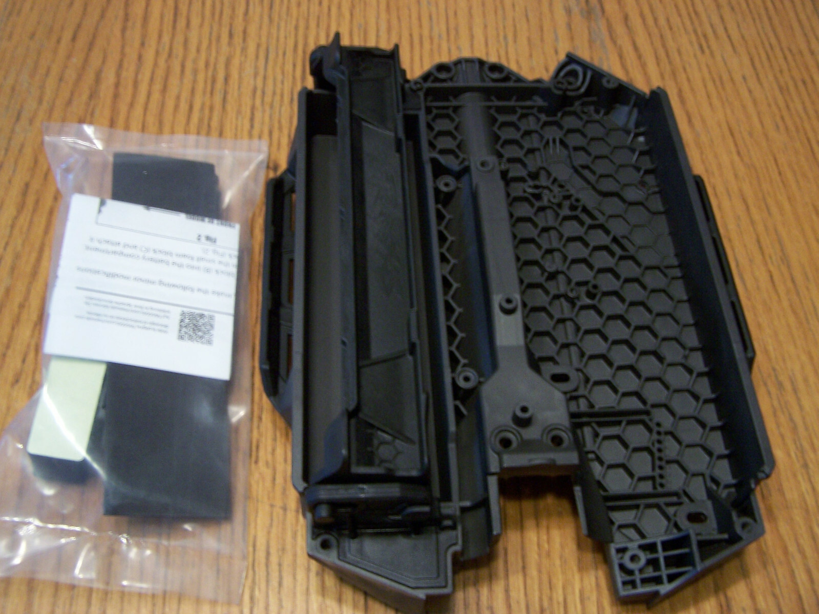 Fits Traxxas 1/10 Wide-Maxx Extended Chassis Battery Hold Down Mount Frame 89086