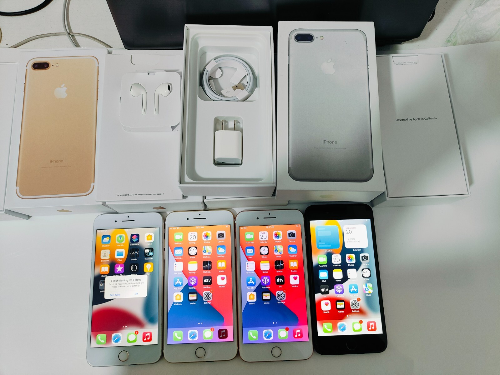99% N EW Apple iPhone 7 Plus - 32GB 128GB 256GB - Black (Unlocked) (CDMA + GSM) 99% N EW Apple iPhone 7 Plus - 32GB 128GB 256GB - Black (Unlocked) (CDMA + GSM)
