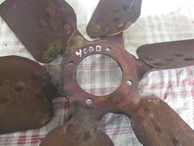 IH Farmall MD 400 Diesel D264 Fan Blade   Antique Tractor