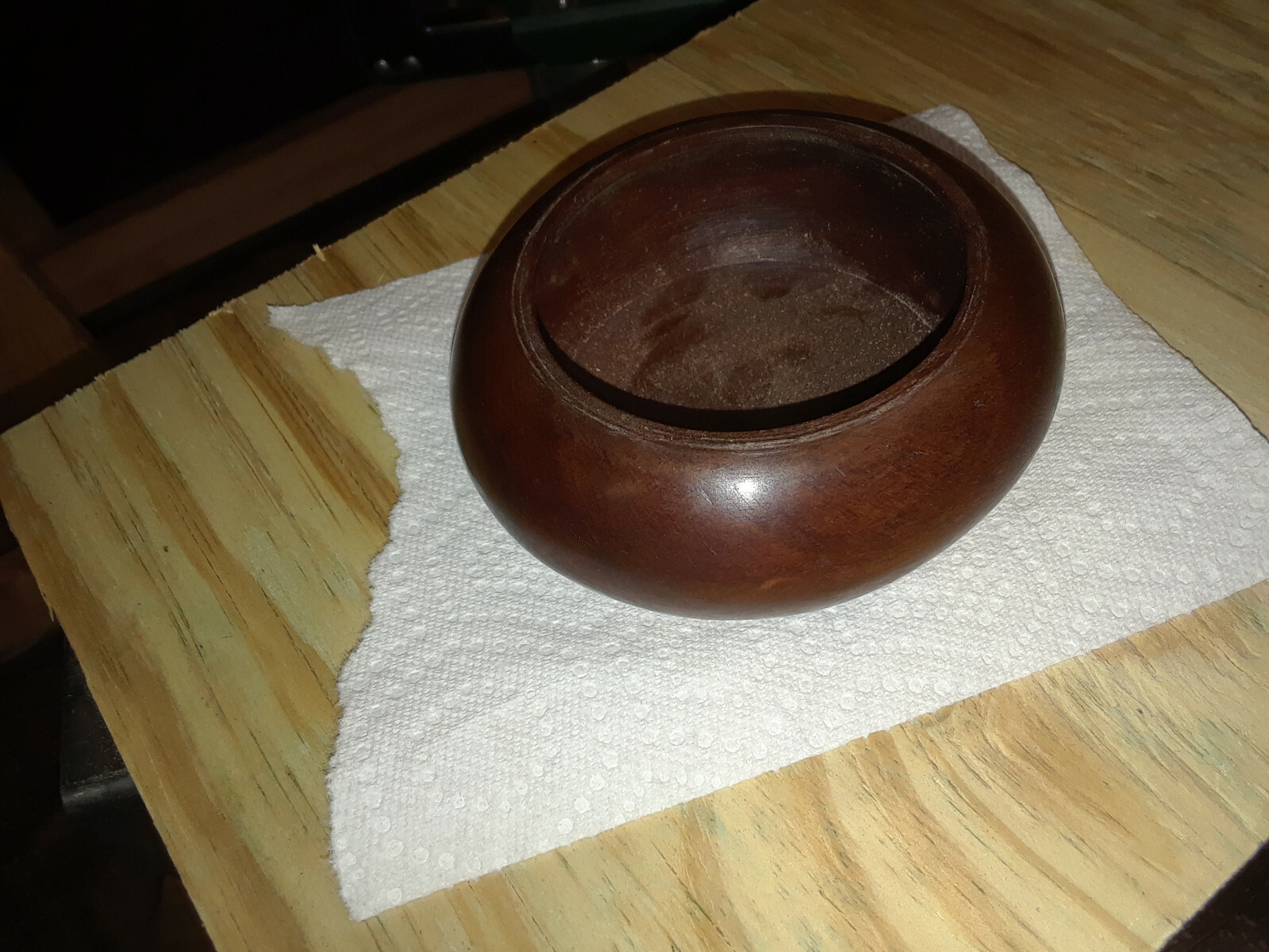 quina wooden bowl (5in X 2in)