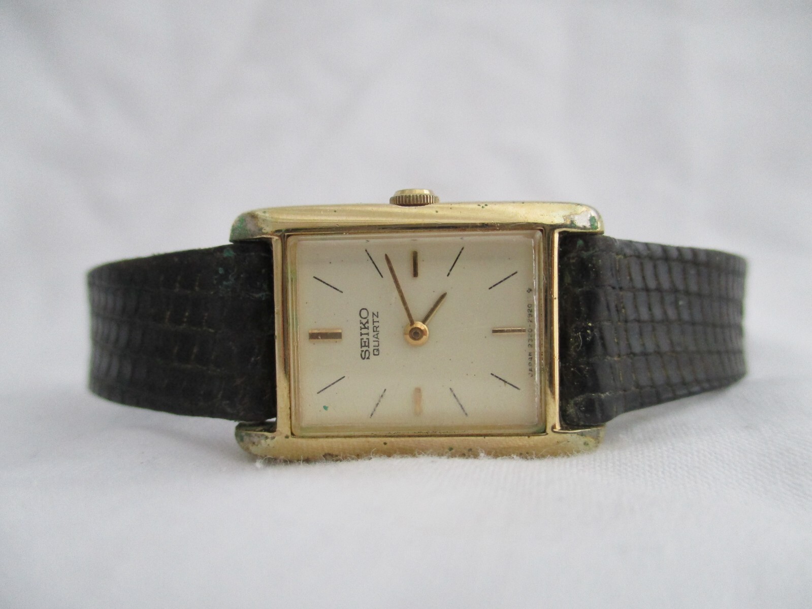 Seiko gold face watch clearance