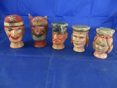 uralt Holz Puppen Köpfe Kasperle Theater Handpuppen Marionette 
