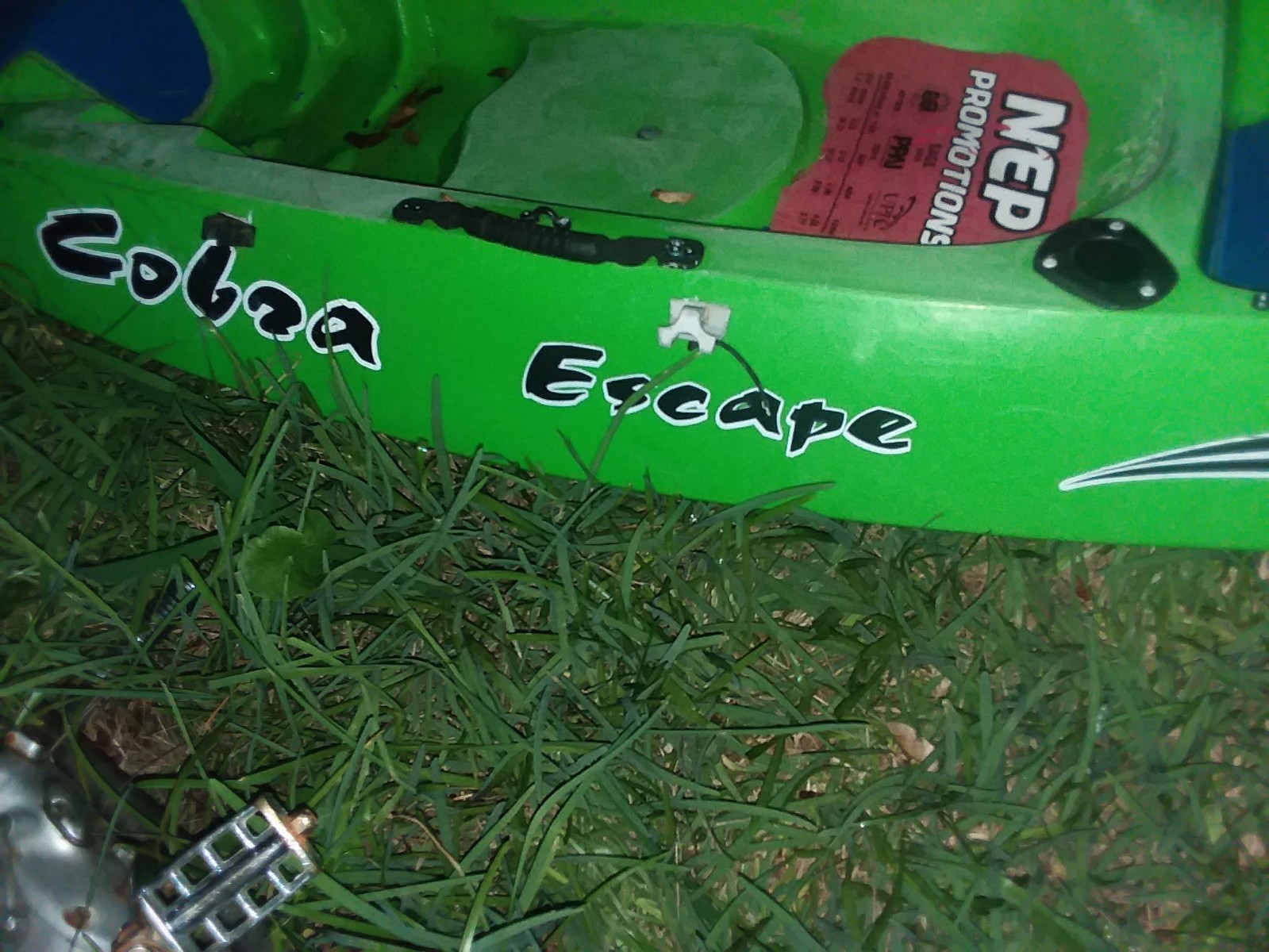 Cobra Escape Kayak Barely Used Lime Green