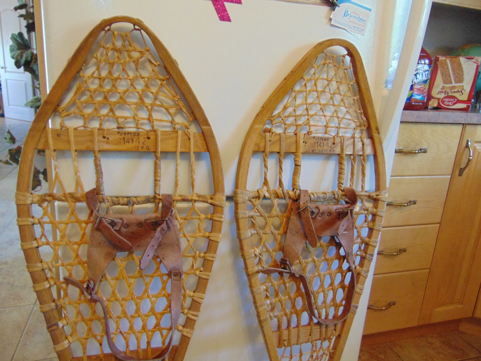 vintage,  snowshoes/complete -     nice   14  x   42    nice   #  1623