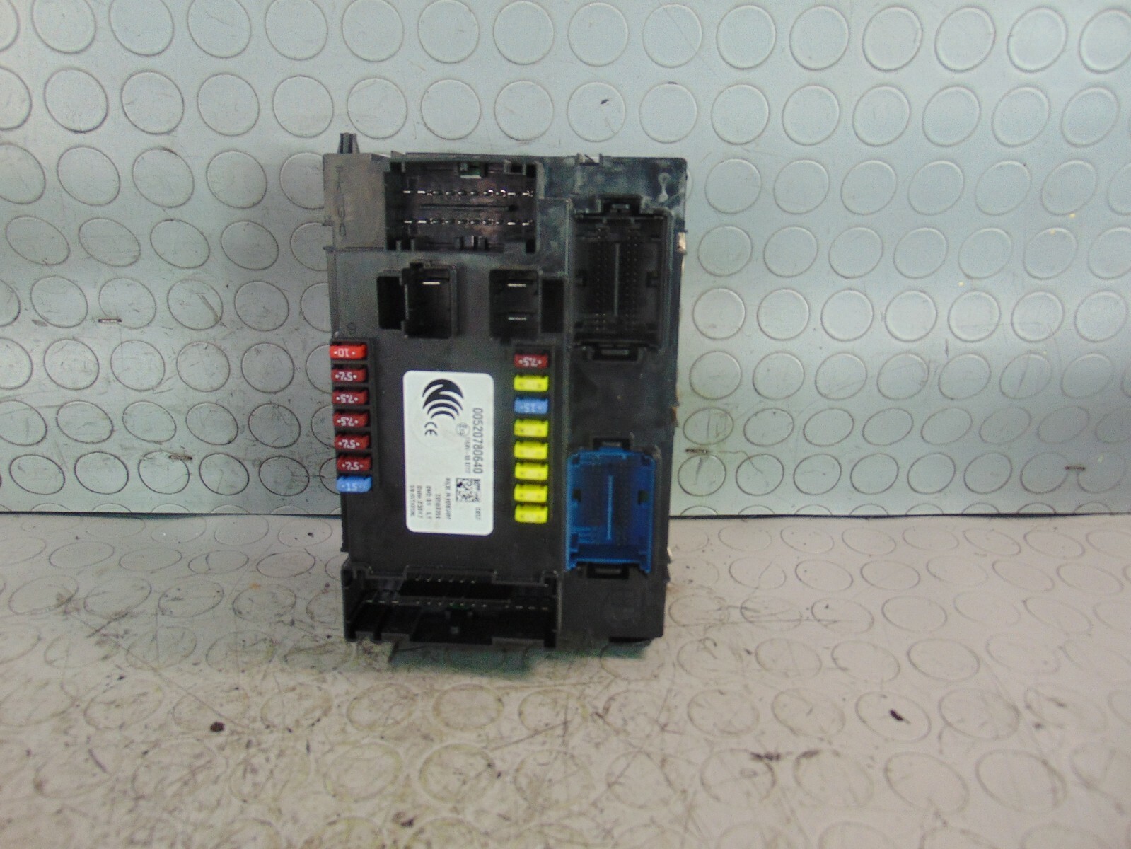 Centralina body computer JEEP RENAGADE 2016 00520780640 *DANNEGGIATA*