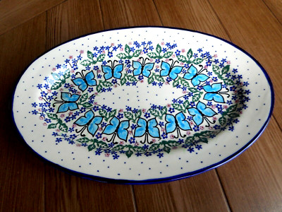 HAND PAINTED POLISH POTTERY OVEL BUTTERFLY SERVING TRAY.
