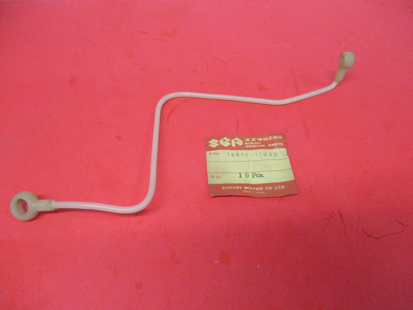NOS NEW ORIGINAL SUZUKI TC250 T20 LEFT SIDE CYLINDER OIL