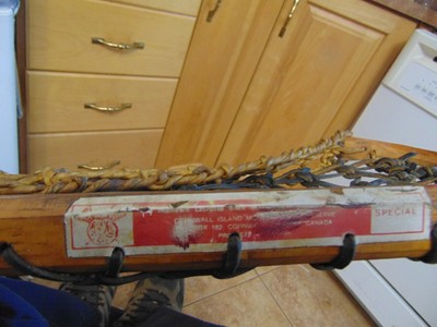 vintage  Lacrosse wooden stick   nice    /# 6932