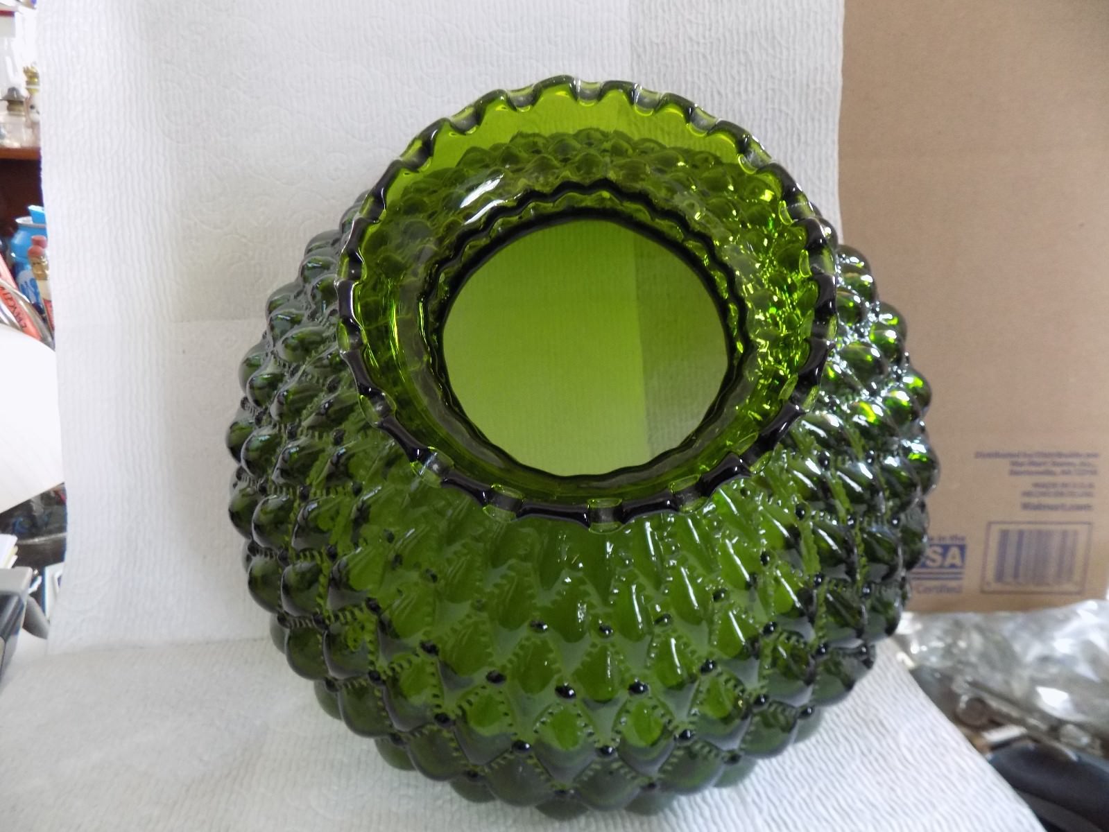 GREEN GLASS SHADE, TABLE LAMP, LIGHT  10