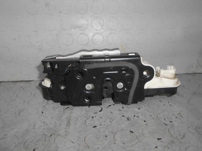 Serratura anteriore sinistra VOLKSWAGEN 5K1837015D