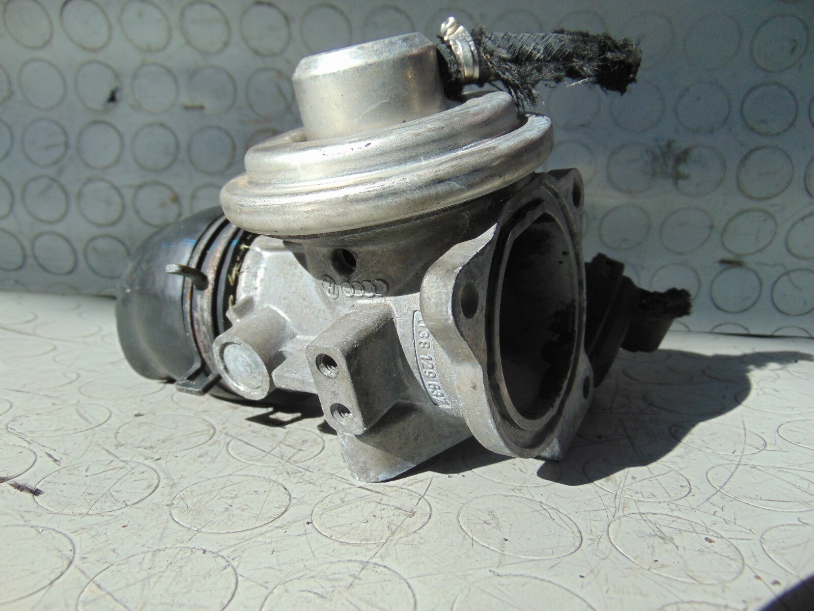 Valvola EGR VOLKSWAGEN 038129637