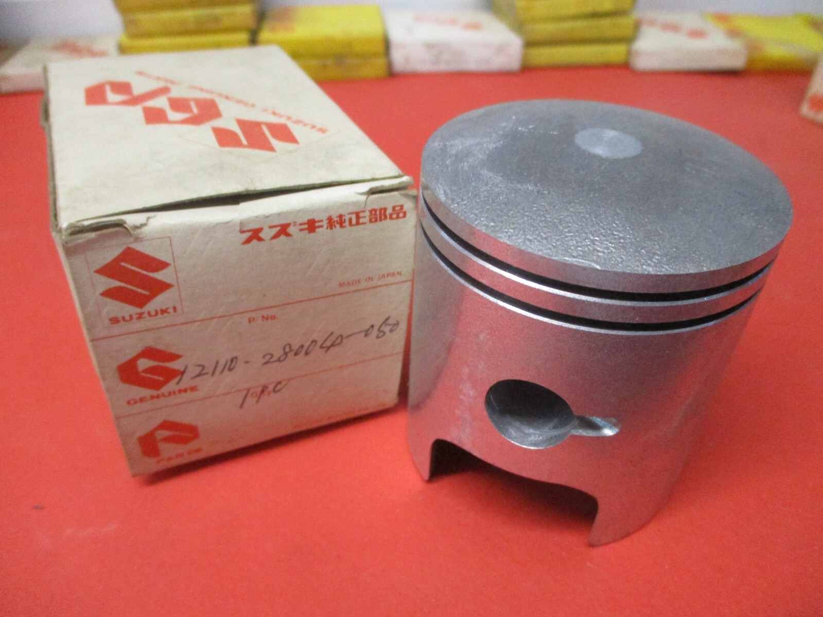 nos-new-oem-original-suzuki-rv125-ts125-tc125-piston-50-12110-28004