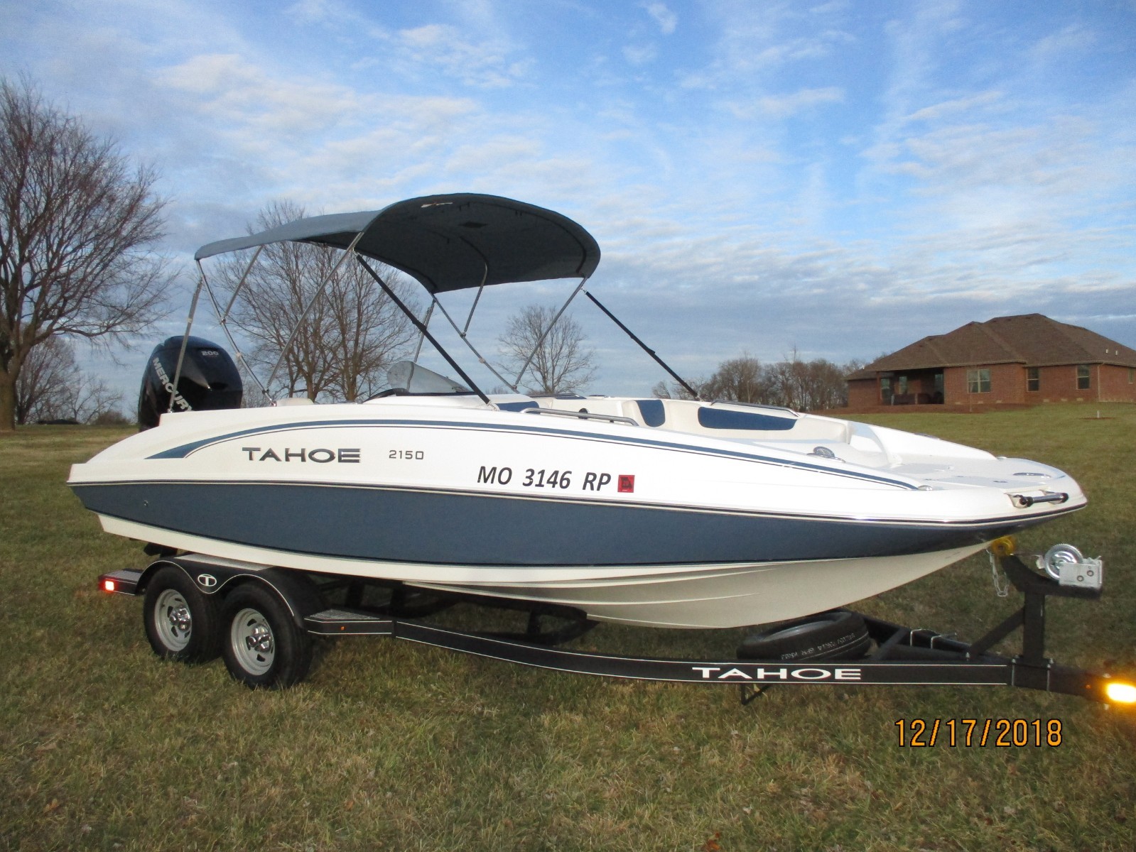 2017 TAHOE 2150 DECK BOAT W/ 200HP MERCURY, TRAILER AND COVER****OBO****