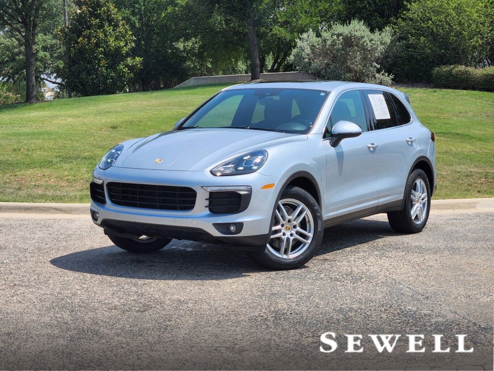 2017 Porsche Cayenne, Rhodium Silver Metallic with 54476 Miles available now!