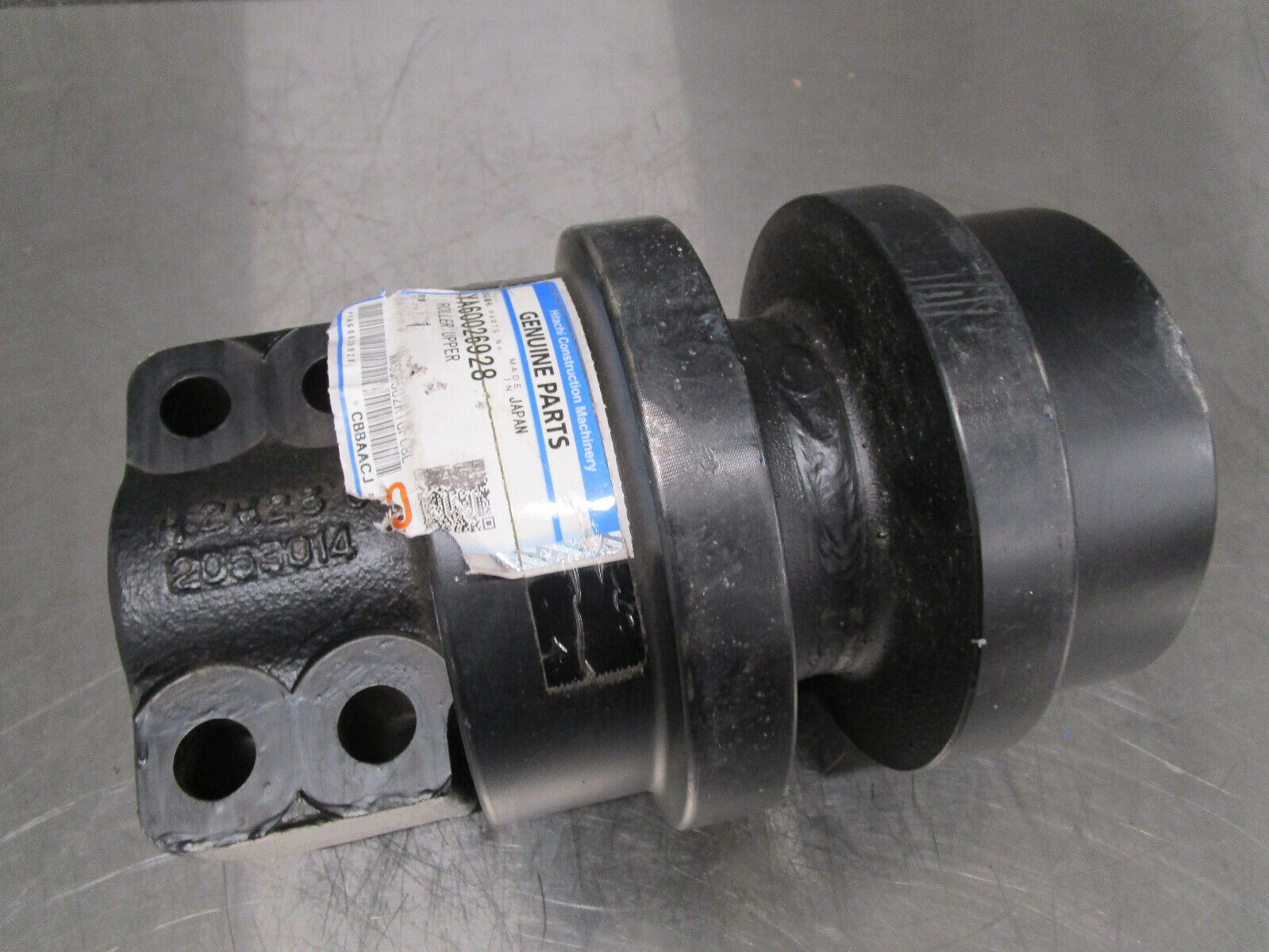 New OEM Genuine Hitachi Top Upper Carrier Roller YA60026928 New OEM Genuine Hitachi Top Upper Carrier Roller YA60026928